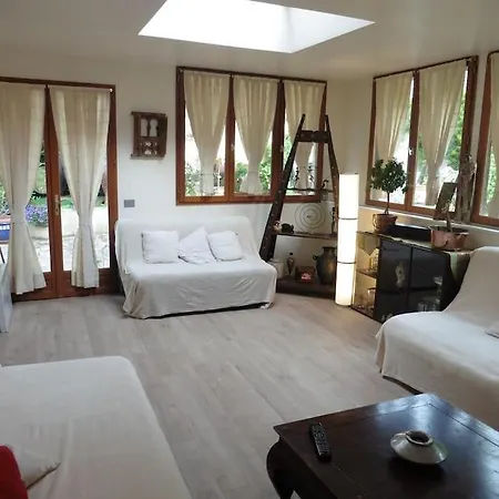 Maison En Bord De Marne